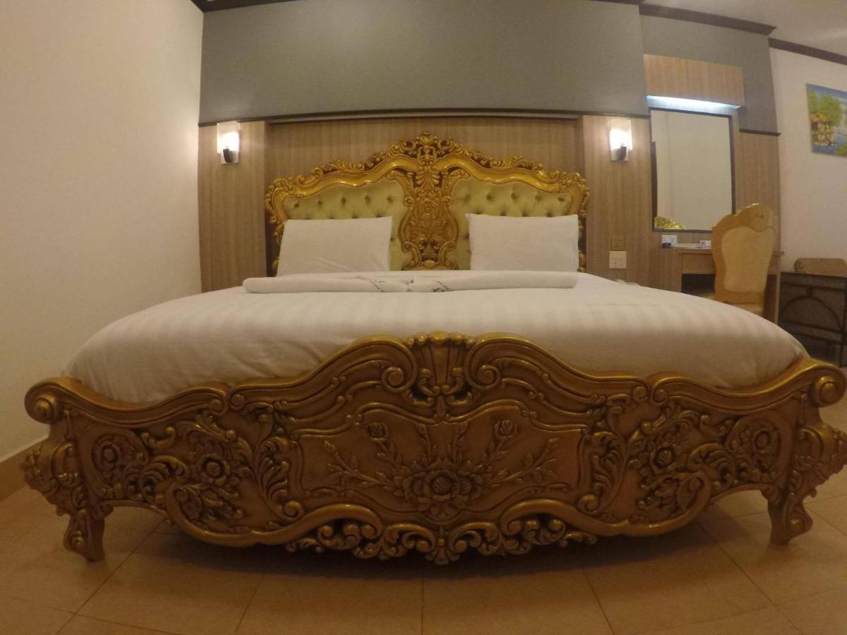 โรงแรมสุขดี ซิตี้ เวียงจันทน์ ภายนอก รูปภาพ